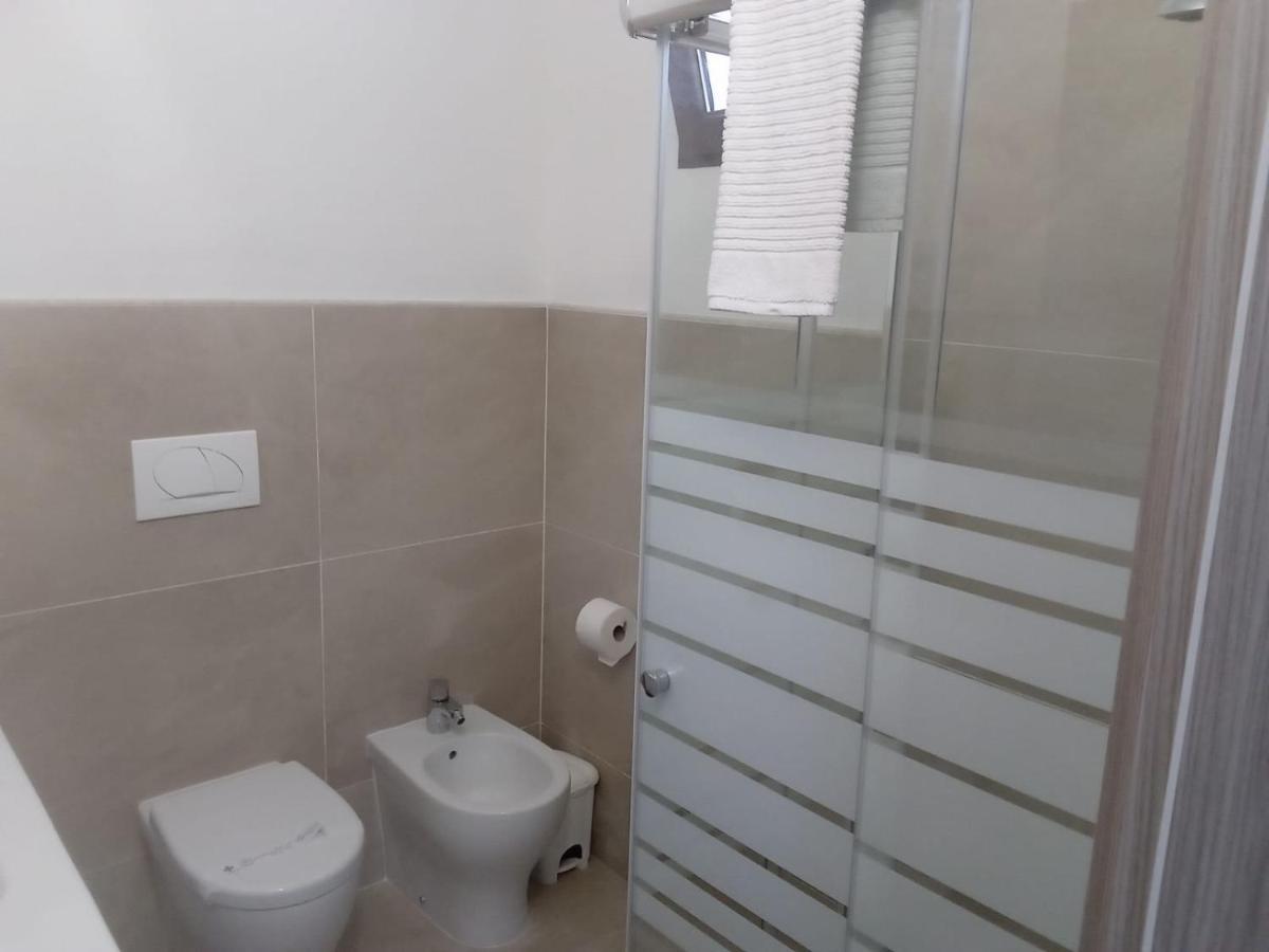 Casa Stefania 3 Apartment Mandello del Lario Ngoại thất bức ảnh