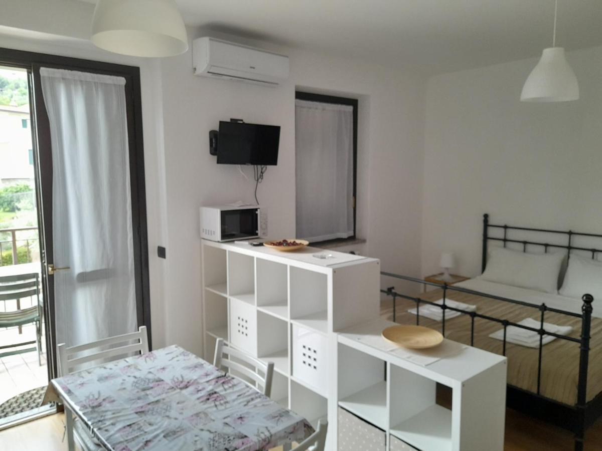 Casa Stefania 3 Apartment Mandello del Lario Ngoại thất bức ảnh